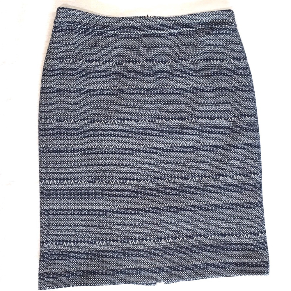 Ann Taylor textured cotton pencil skirt size 8